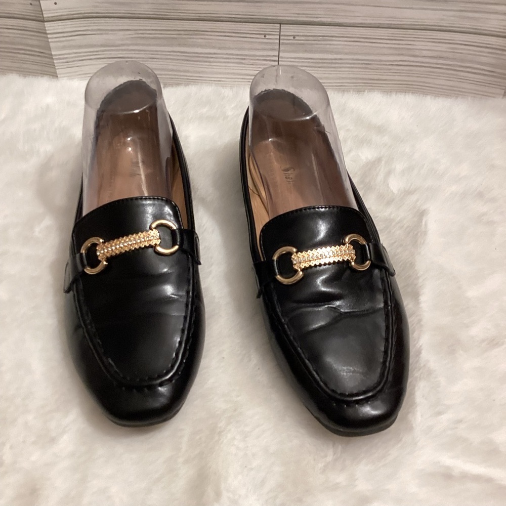 Women’s Sheln Slip On Flat Loafers Size 9